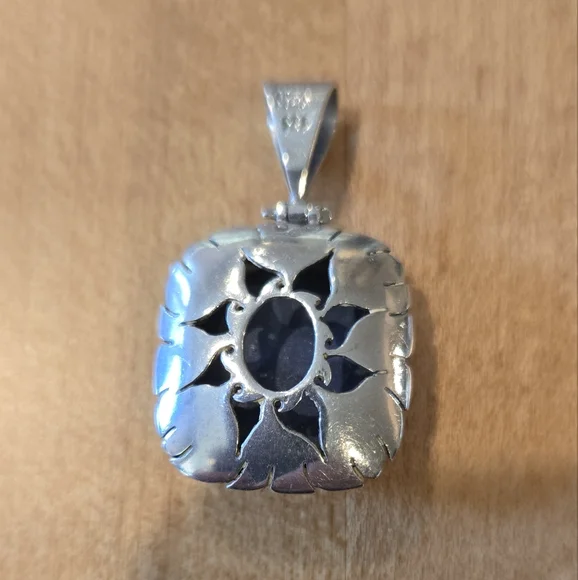 Sterling silver pendant wit - Picture 2 of 2
